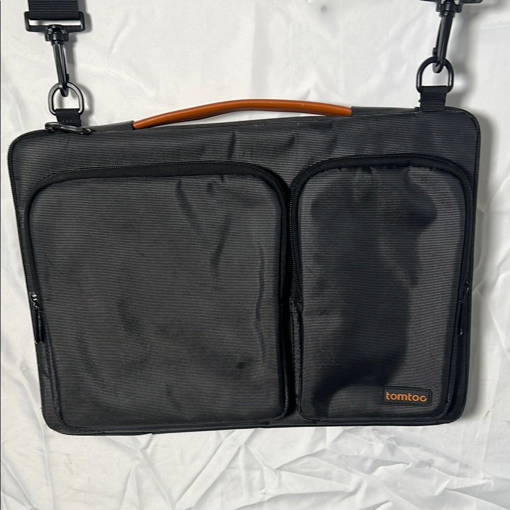 Tomtoc 14” Laptop Carrying Case